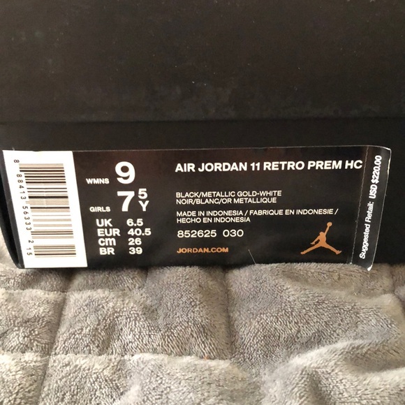 Woman’s air Jordan 11 retro prem HC - Picture 7 of 7